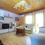 Nikica 782 Апартаменты *