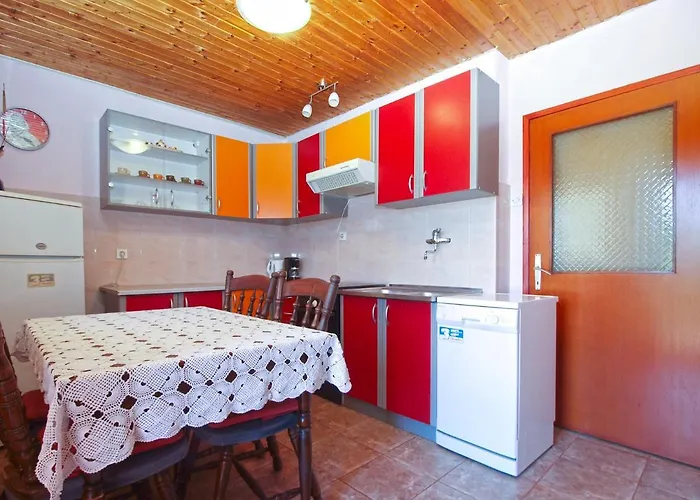 Appartement Nikica 782 *